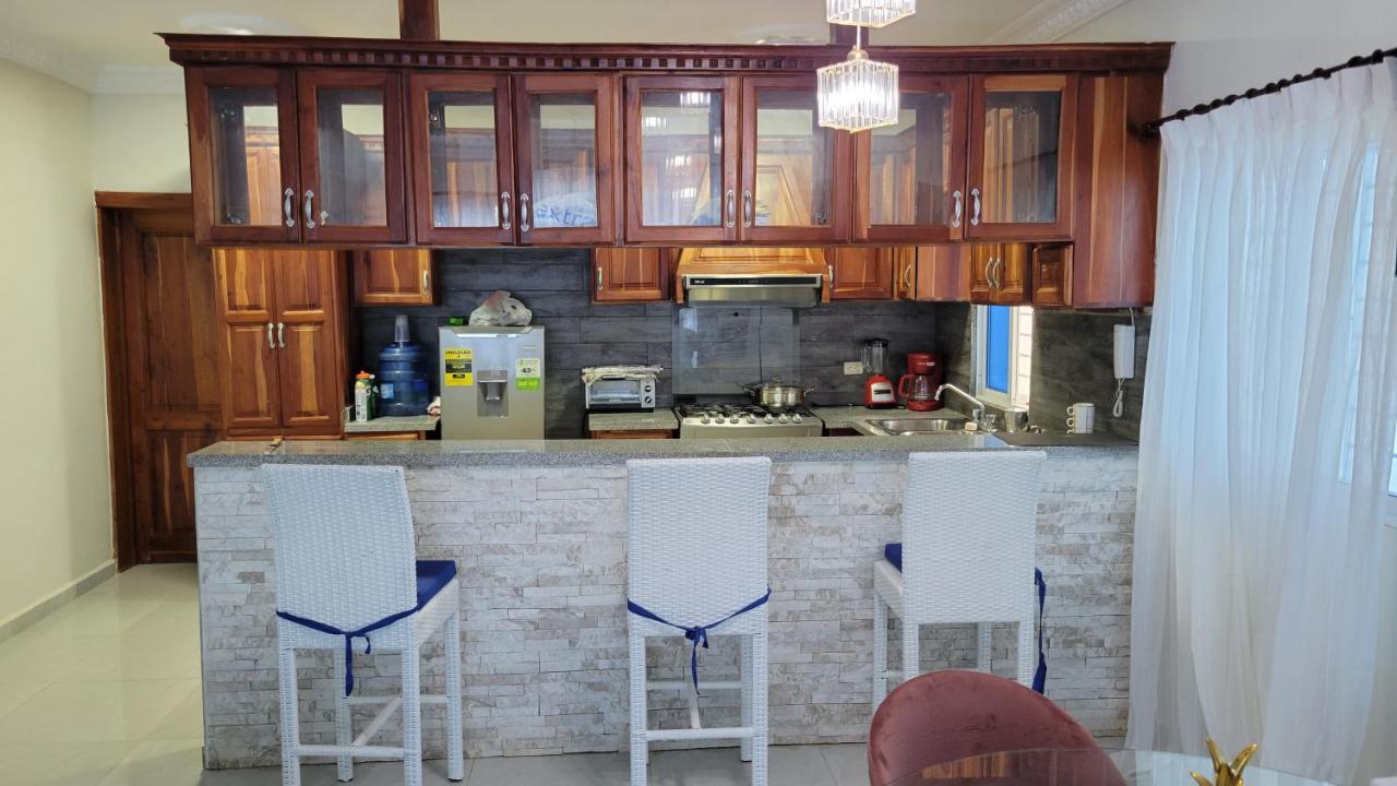 Madome Aparta Hotel Pedernales Bagian luar foto